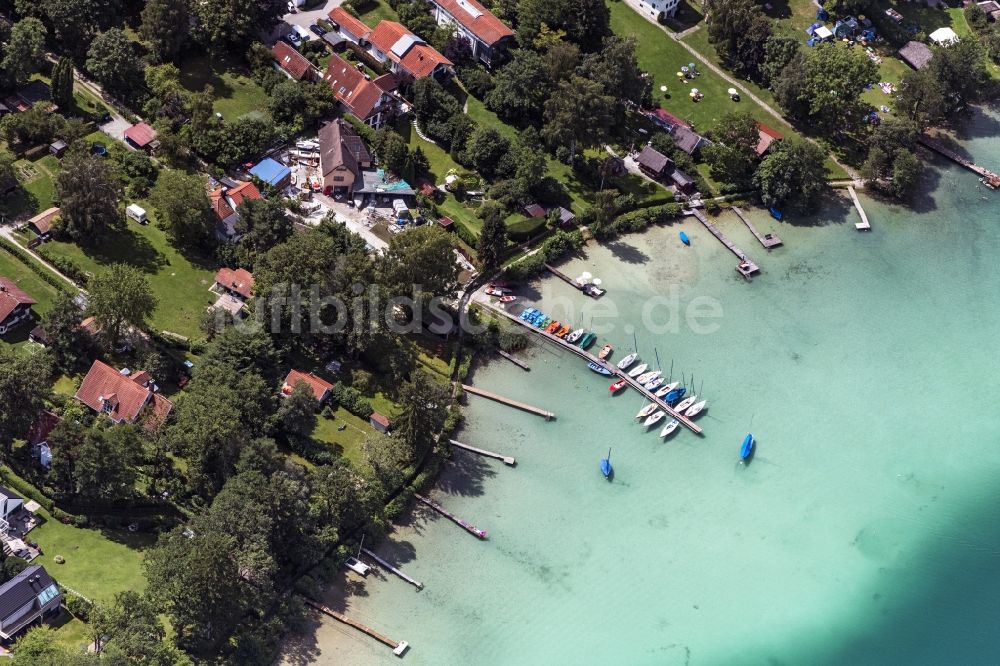 Inning am Ammersee aus der Vogelperspektive: Uferbereiche des Sees Wörthsee in Inning am Ammersee im Bundesland Bayern, Deutschland