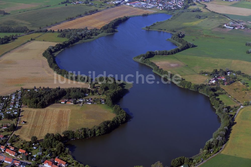 Luftbild Liebenwalde - Uferbereiche des Sees Wutzsee in Liebenwalde im Bundesland Brandenburg