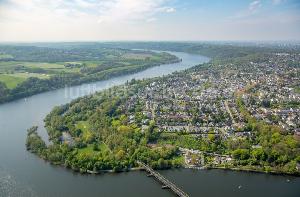 Essen aus der Vogelperspektive: UferbereicheHeisinger Bogen am Ruhr- Flußverlauf in Essen im Bundesland Nordrhein-Westfalen