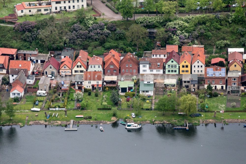 Luftaufnahme Hansestadt Havelberg - Uferpromenade der Hansestadt Havelberg im Bundesland Sachsen-Anhalt