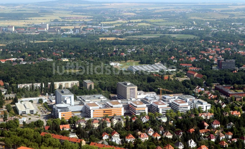 Luftaufnahme Halle / Saale - UKH Universitätsklinikum Kröllwitz an der Ernst-Grube-Straße in Halle in Sachsen-Anhalt