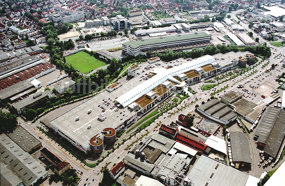 Luftbild Ulm / Baden Württemberg - Ulm / Baden Württemberg Blick auf das Einkaufscentrum ECE an der Bahnstrecke in Ulm an der Donau in Baden Würtemberg