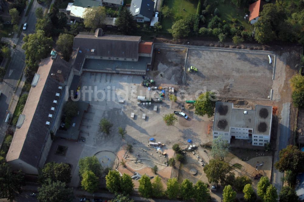 Berlin von oben - Ulmen-Grundschule in Berlin-Kaulsdorf