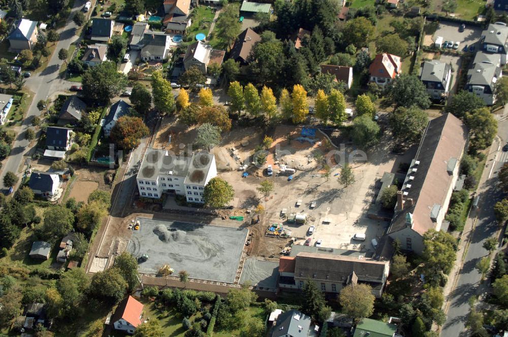 Berlin von oben - Ulmen-Grundschule in Berlin-Kaulsdorf