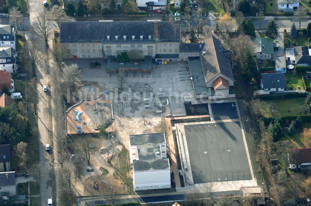 Berlin von oben - Ulmen-Grundschule in Berlin-Kaulsdorf