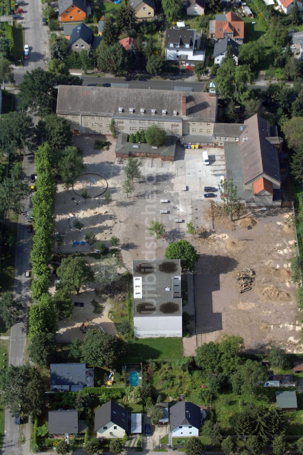 Luftaufnahme Berlin - Ulmen-Grundschule an der Ulmenstraße 79 / 85 in 12621 Berlin Kaulsdorf