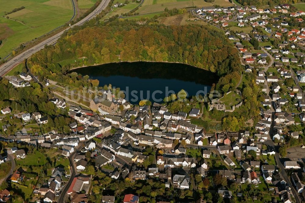 Luftbild Ulmen - Ulmener Maar in Ulmen im Bundesland Rheinland-Pfalz