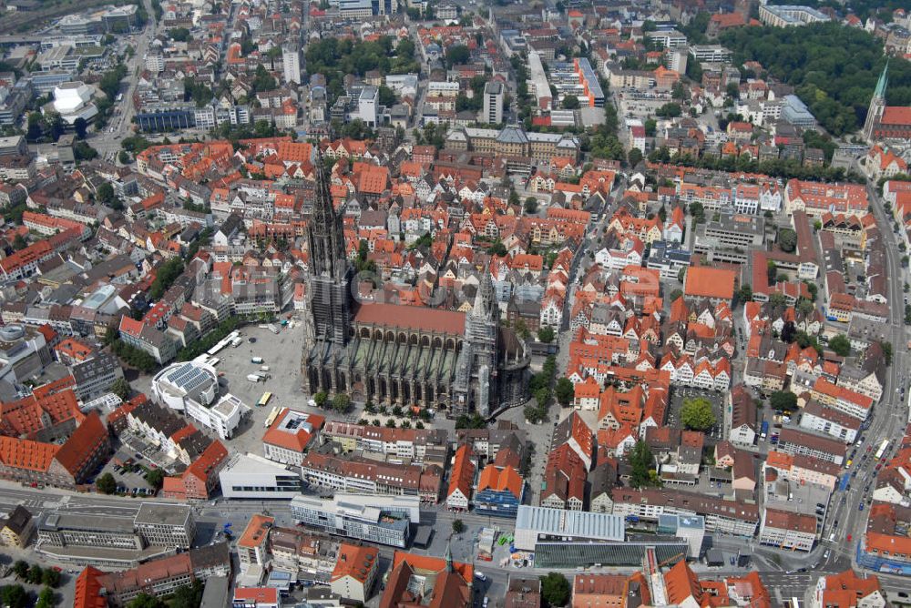 Ulm aus der Vogelperspektive: Ulmer Münster