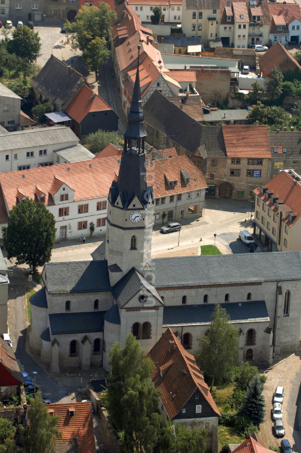 Sangerhausen aus der Vogelperspektive: Ulrichkirche Sangerhausen