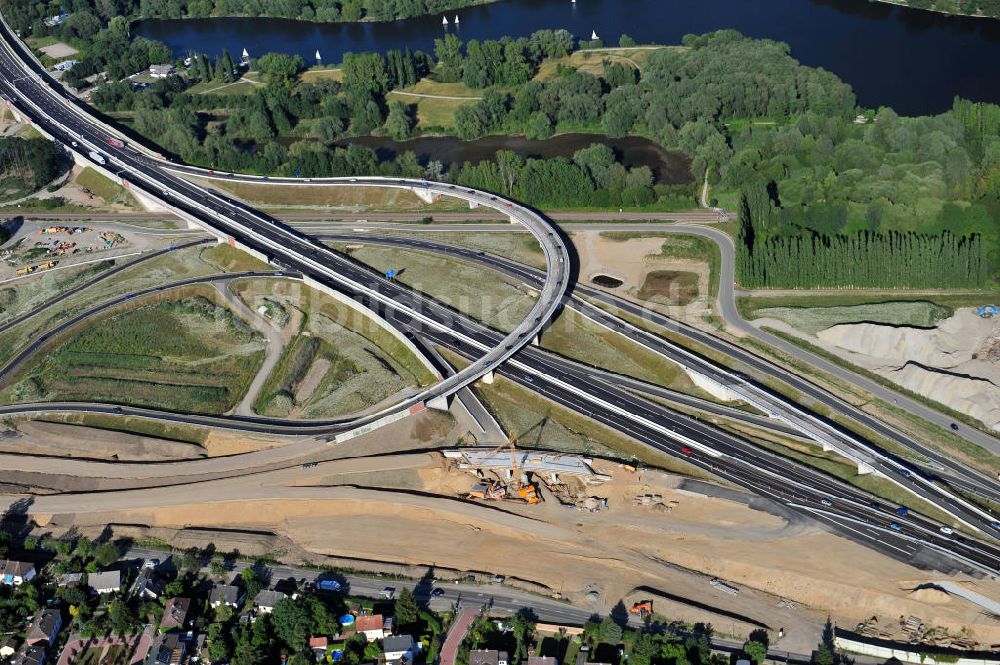 Braunschweig von oben - Um- und Ausbau des Autobahndreieck Braunschweig-Südwest