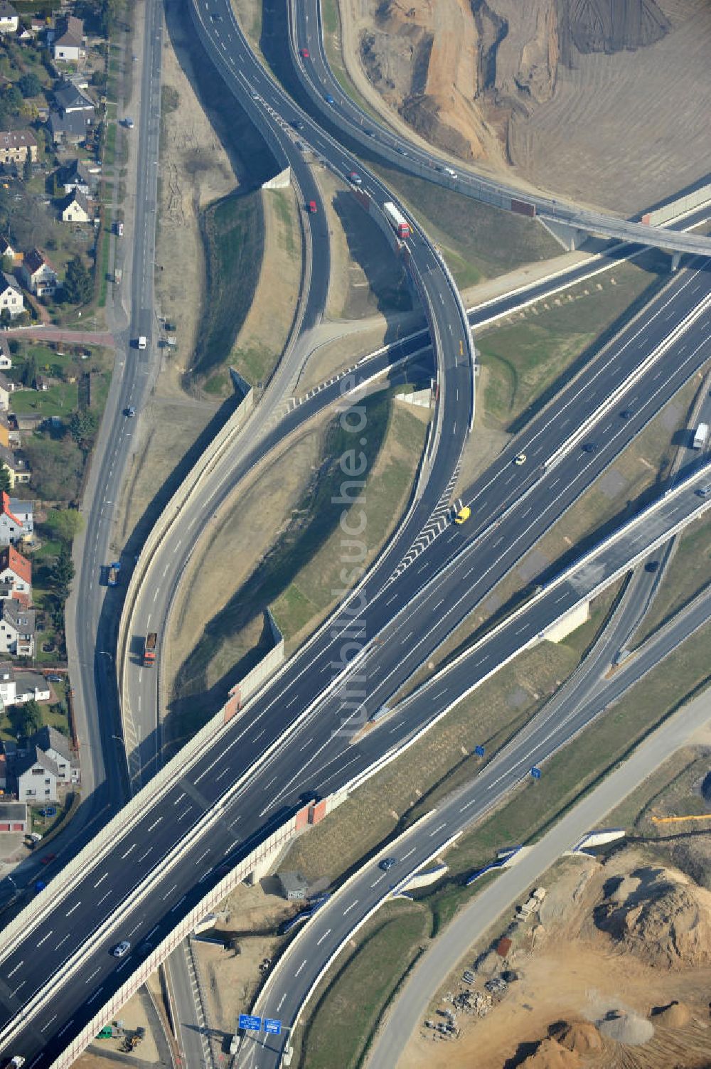 Luftbild Braunschweig - Um- und Ausbau des Autobahndreieck Braunschweig-Südwest