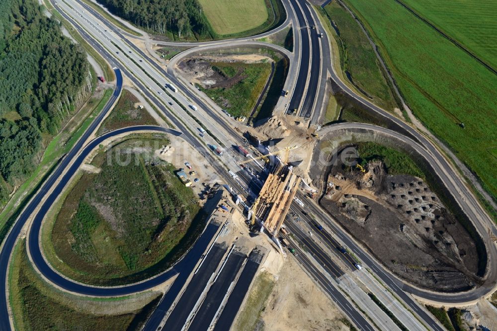 Luftbild Wöbbelin - Um- und Ausbau des AD Autobahndreieck Schwerin an der BAB Autobahn A14 und A24 bei Wöbbelin in Mecklenburg-Vorpommern