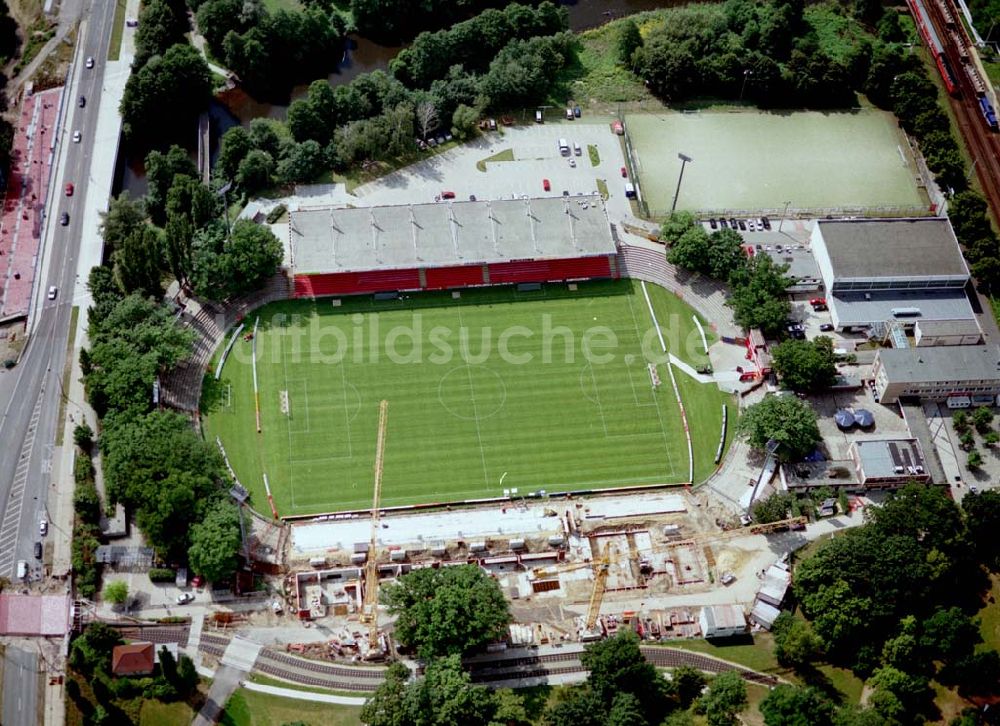 Cottbus / Brandenburg von oben - Um- und Ausbau des Cottbusser Stadions am Stadtring.