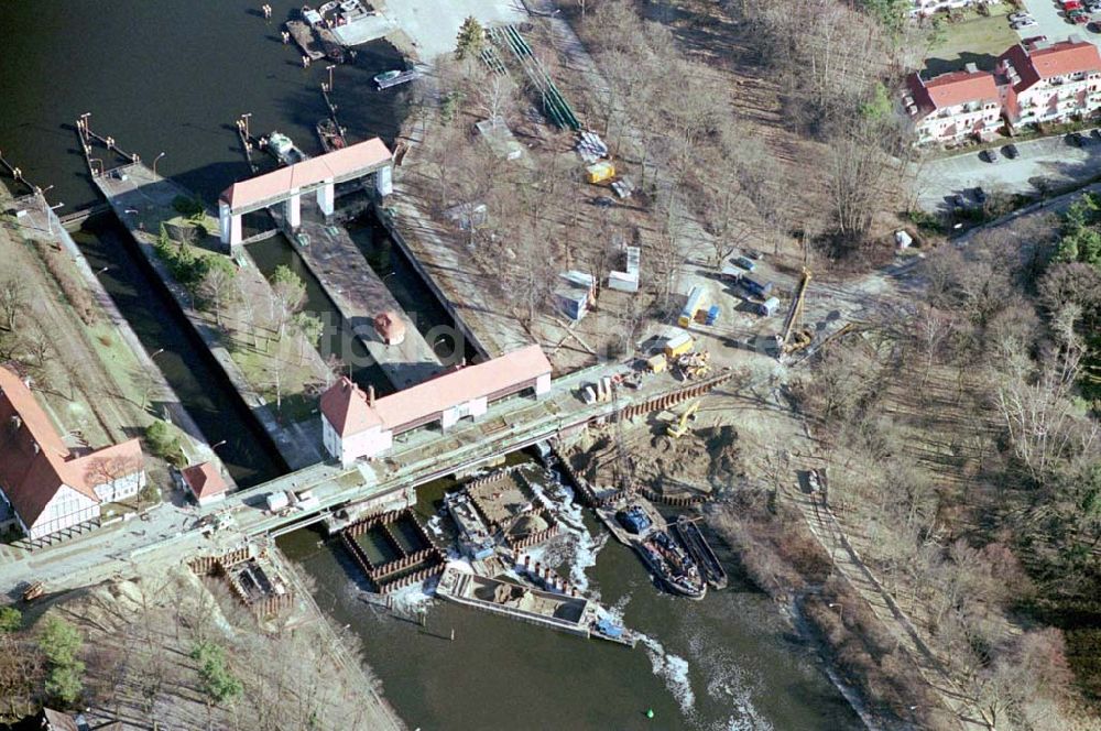 Luftaufnahme Klein Machnow - Um- und Erweiterungsbaustellen an der Schleuse Klein Machnow am Teltowkanal