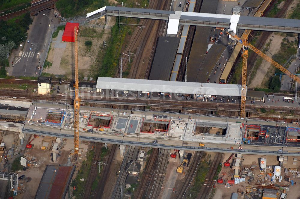 Luftbild Berlin - Um- und Neu- und Ausbau des Berliner S-Bahnhofs Ostkreuz