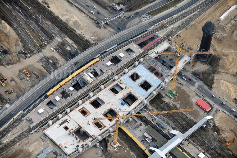 Berlin Friedrichshain von oben - Um- und Neubau des Berliner S-Bahnhof Ostkreuz