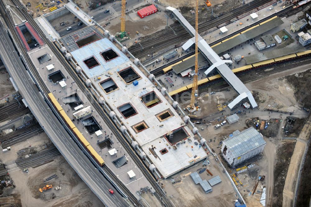 Berlin Friedrichshain von oben - Um- und Neubau des Berliner S-Bahnhof Ostkreuz