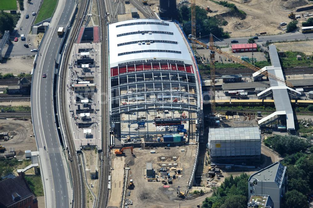 Berlin Friedrichshain von oben - Um- und Neubau des Berliner S-Bahnhof Ostkreuz