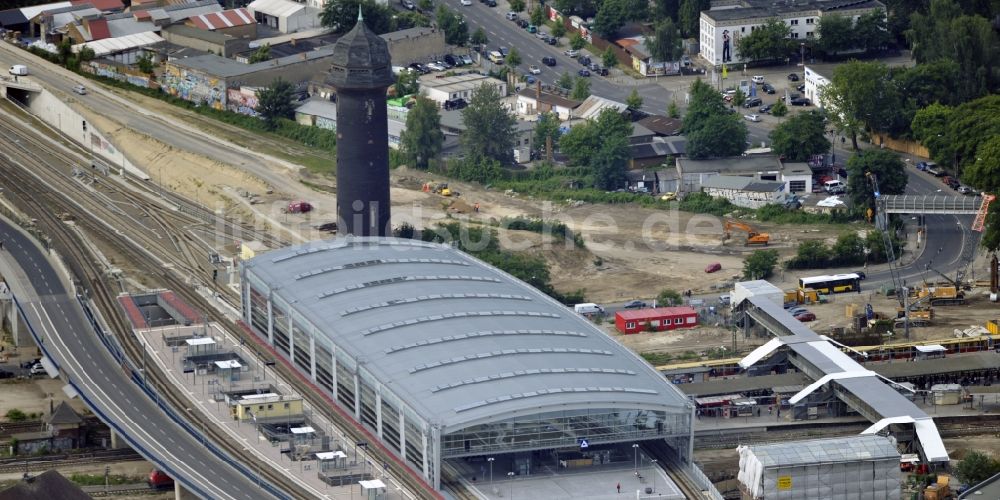 Berlin von oben - Um- und Neubau des Berliner S-Bahnhof Ostkreuz