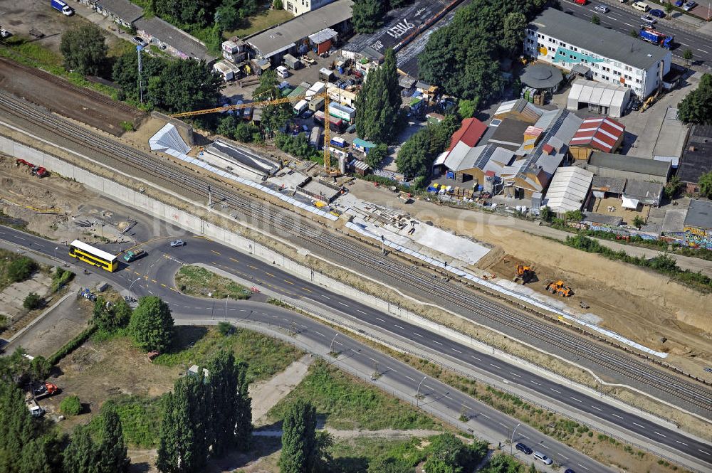 Luftaufnahme Berlin - Um- und Neubau des Berliner S-Bahnhofs Ostkreuz