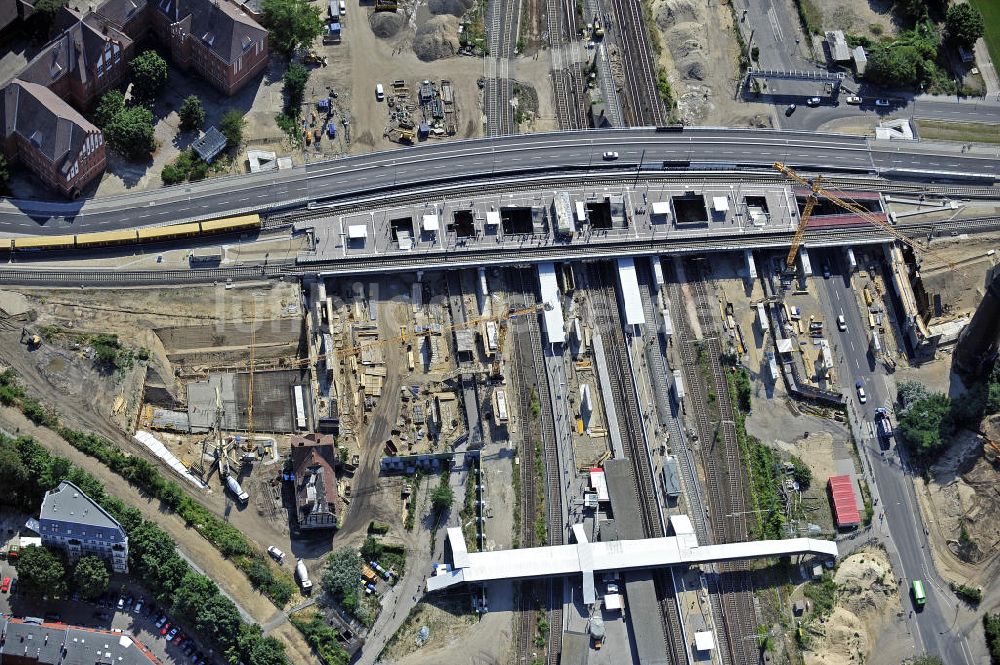 Berlin von oben - Um- und Neubau des Berliner S-Bahnhofs Ostkreuz