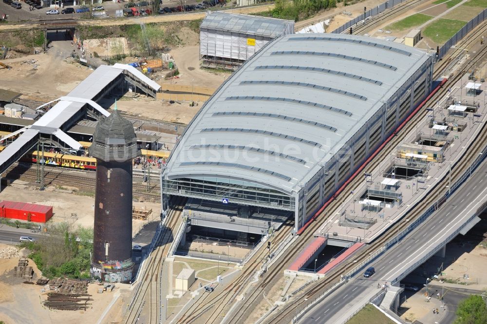 Luftbild Berlin - Um- und Neubau des Berliner S-Bahnhofs Ostkreuz