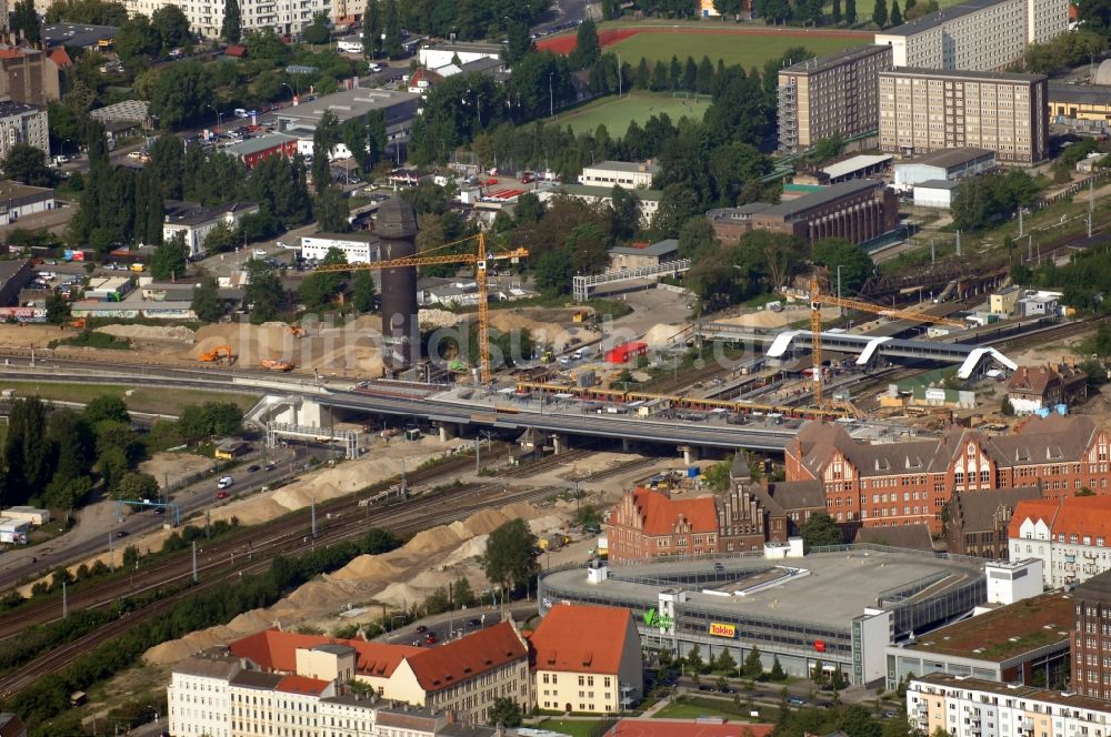 Berlin von oben - Um- und Neubau des Berliner S-Bahnhofs Ostkreuz