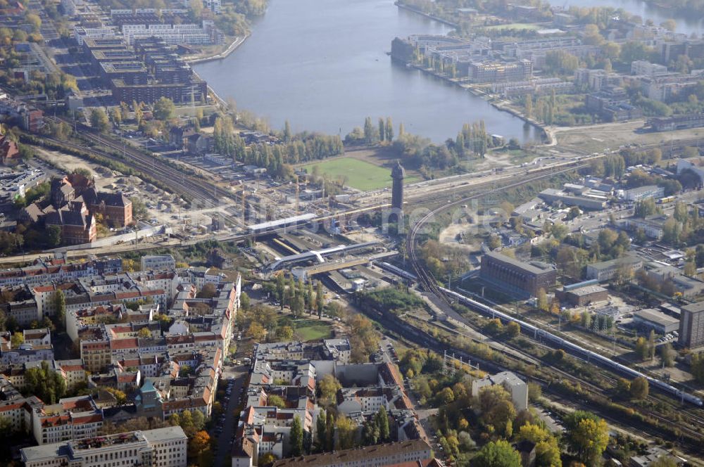 Berlin aus der Vogelperspektive: Um- und Neubau des Berliner S-Bahnhofs Ostkreuz