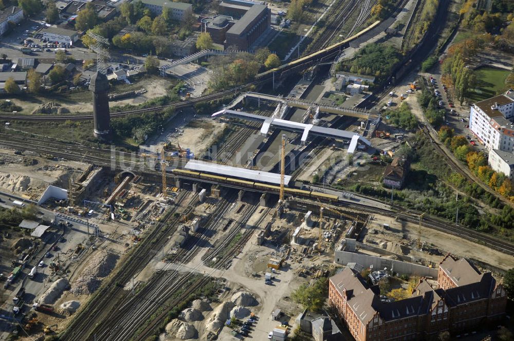 Berlin aus der Vogelperspektive: Um- und Neubau des Berliner S-Bahnhofs Ostkreuz