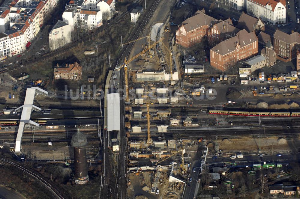 Berlin von oben - Um- und Neubau des Berliner S-Bahnhofs Ostkreuz