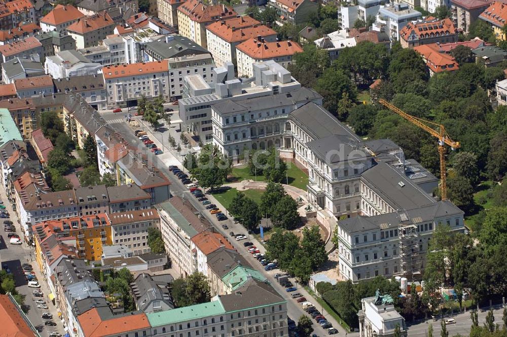 München von oben - Umbau der Akademie der Bildenden Künste München