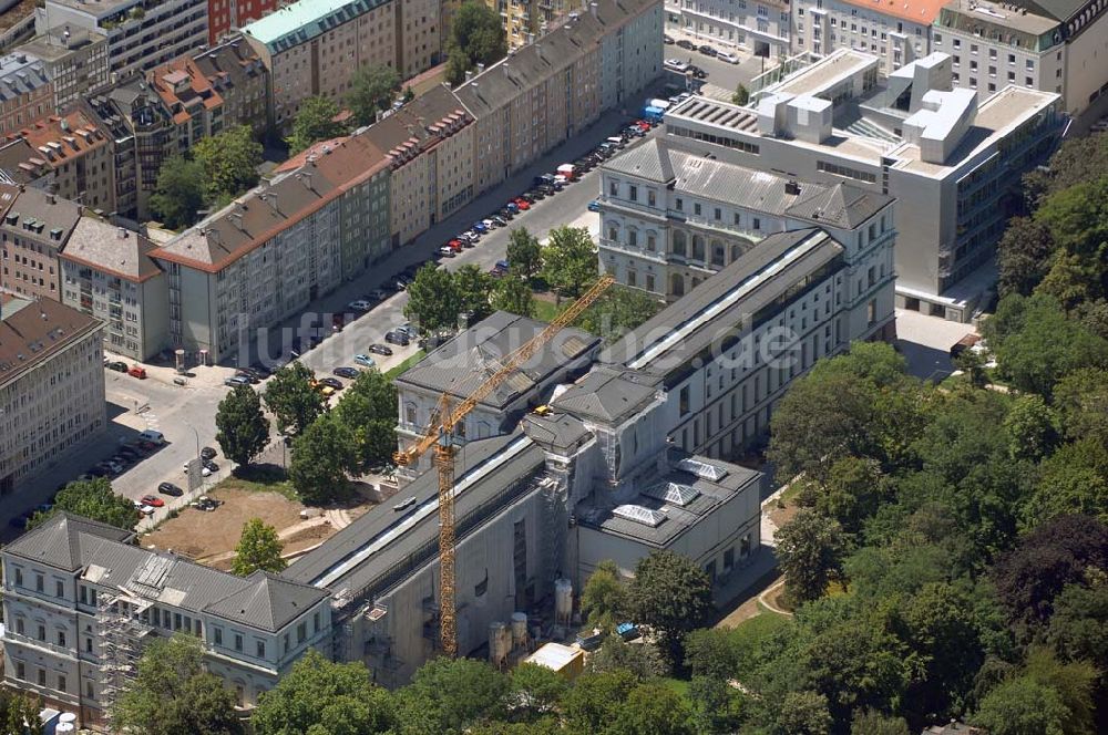 München von oben - Umbau der Akademie der Bildenden Künste München