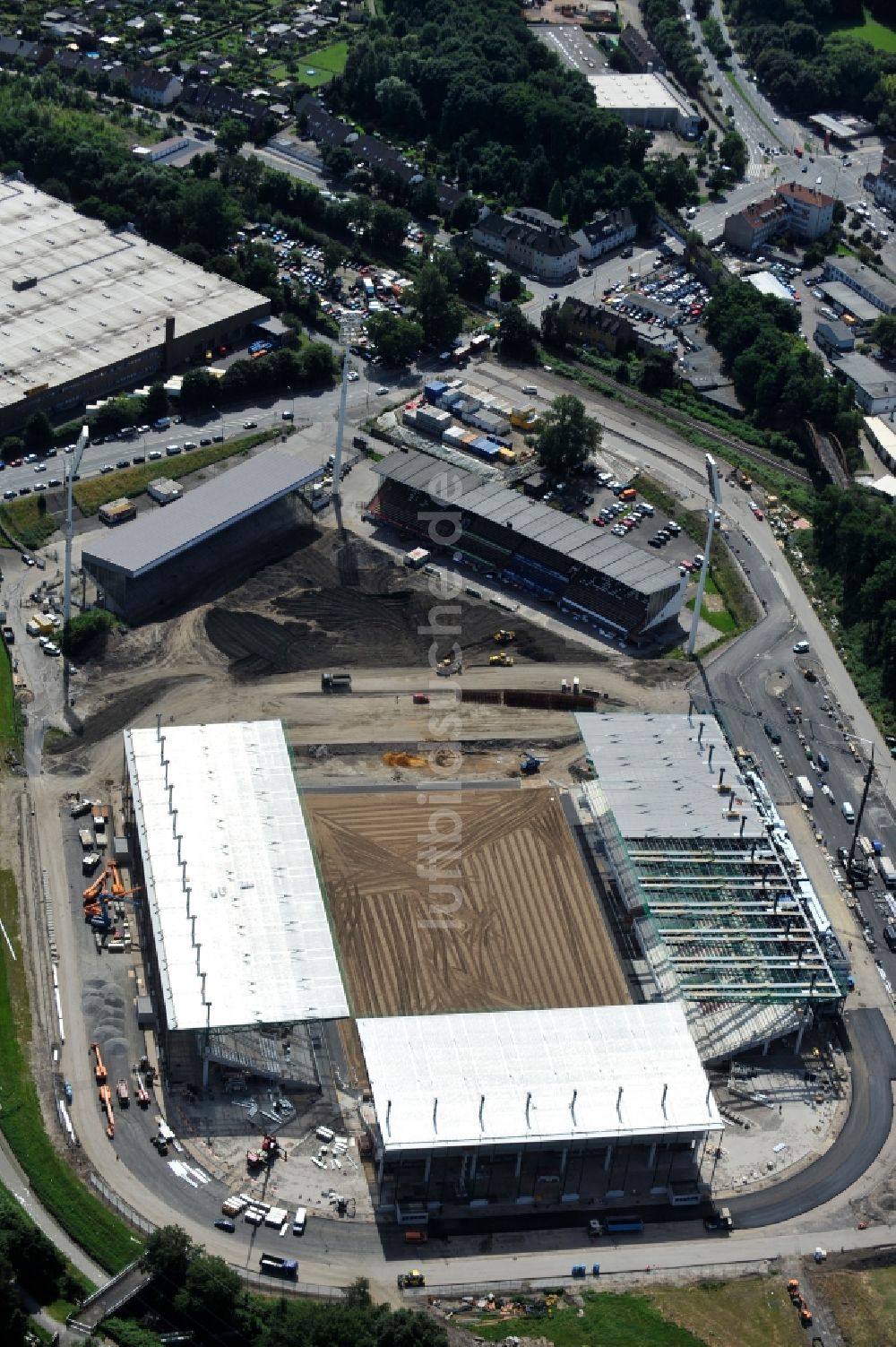 Essen von oben - Umbau des Areales am Georg-Melches-Stadion vom Fußballclub Rot-Weiss Essen in der Stadt Essen, Nordrhein-Westfalen