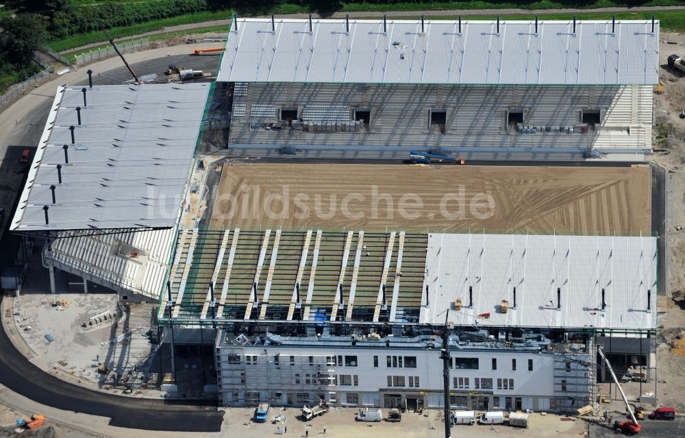 Luftaufnahme Essen - Umbau des Areales am Georg-Melches-Stadion vom Fußballclub Rot-Weiss Essen in der Stadt Essen, Nordrhein-Westfalen