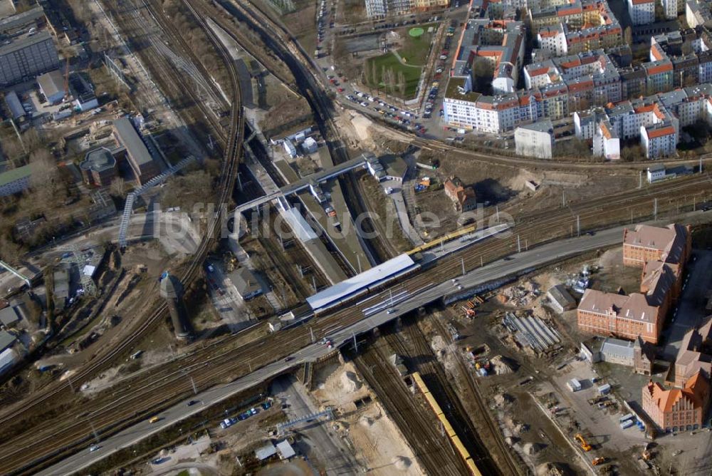 Luftbild Berlin - Umbau des Bahnknotens Berlin - Ostkreuz nimmt erste Konturen an