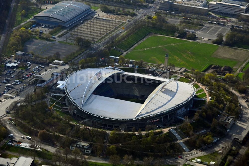 Luftbild Leipzig - Umbau- Baustelle am Sportstätten-Gelände des Stadion Red Bull Arena in Leipzig im Bundesland Sachsen, Deutschland