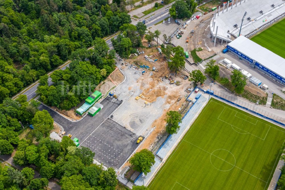 Luftaufnahme Karlsruhe - Umbau- Baustelle am Sportstätten-Gelände des Stadion Wildparkstadion in Karlsruhe im Bundesland Baden-Württemberg, Deutschland