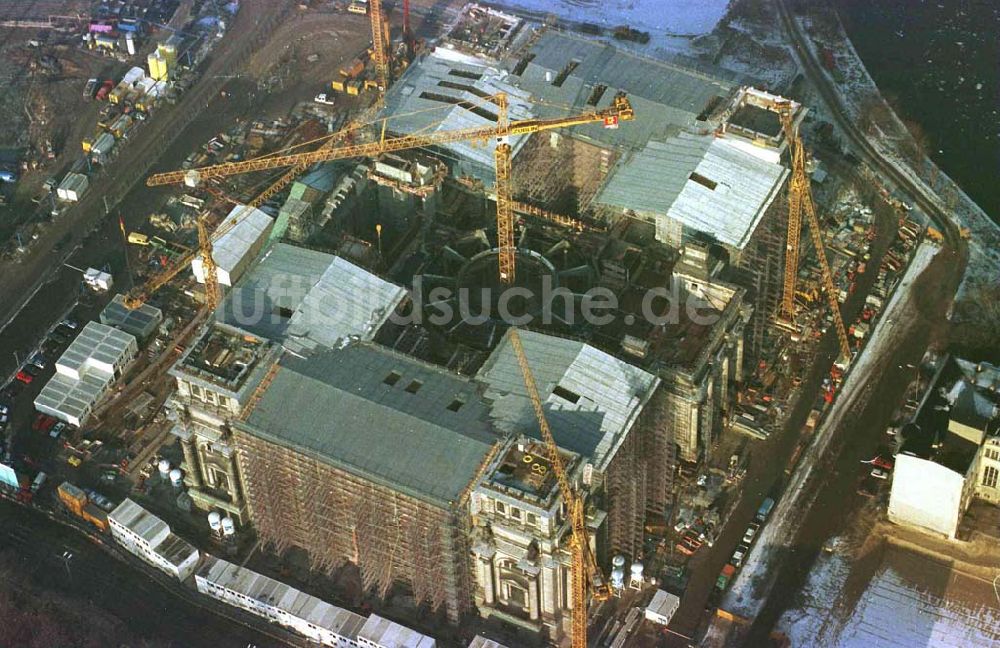 Berlin von oben - Umbau des Berliner Reichstages