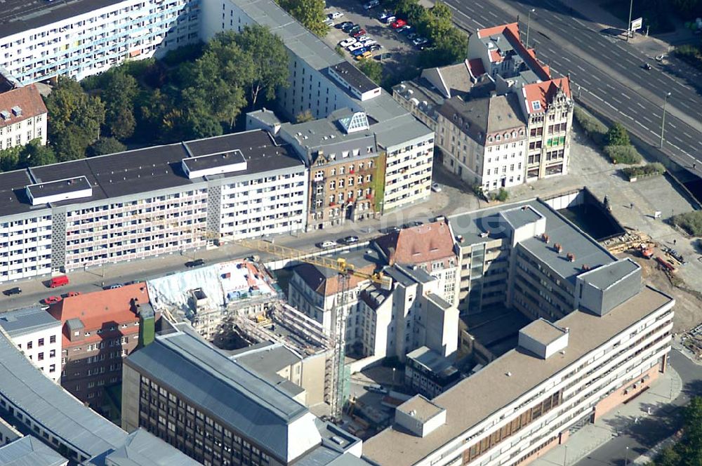 Luftaufnahme Berlin / Mitte - Umbau eines Büro- und Geschäftshaus hinter dem Auswärtigen Amt in Berlin - Mitte 01.10.03