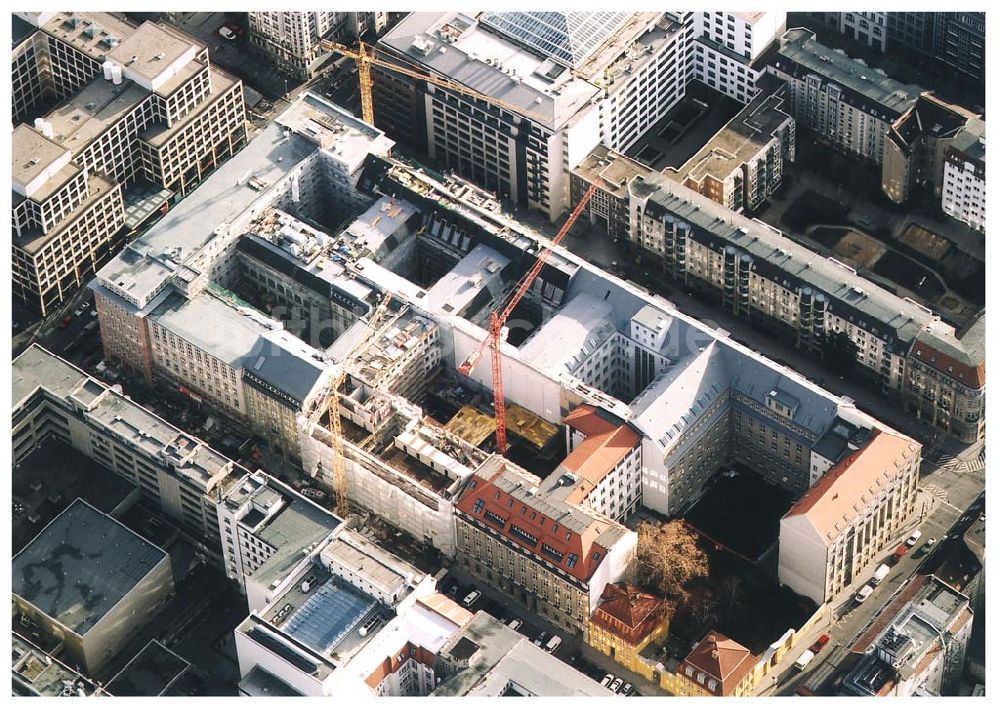 Luftaufnahme Berlin Mitte - Umbau des Büro- und Geschäftshausbereiches Friedrichstraße 180-184, Mohrenstraße 51-61 und Taubenstraße 11, 12, 13 zum Bürohaus Friedrichstadt/ Quartier 110 der Zürich VersicherungHauptagentur Gabriele Bernhardt Friedrichstr