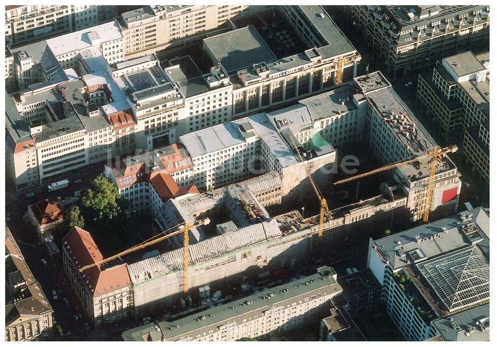 Luftaufnahme Berlin - Umbau eines Büro und Geschäftshauses