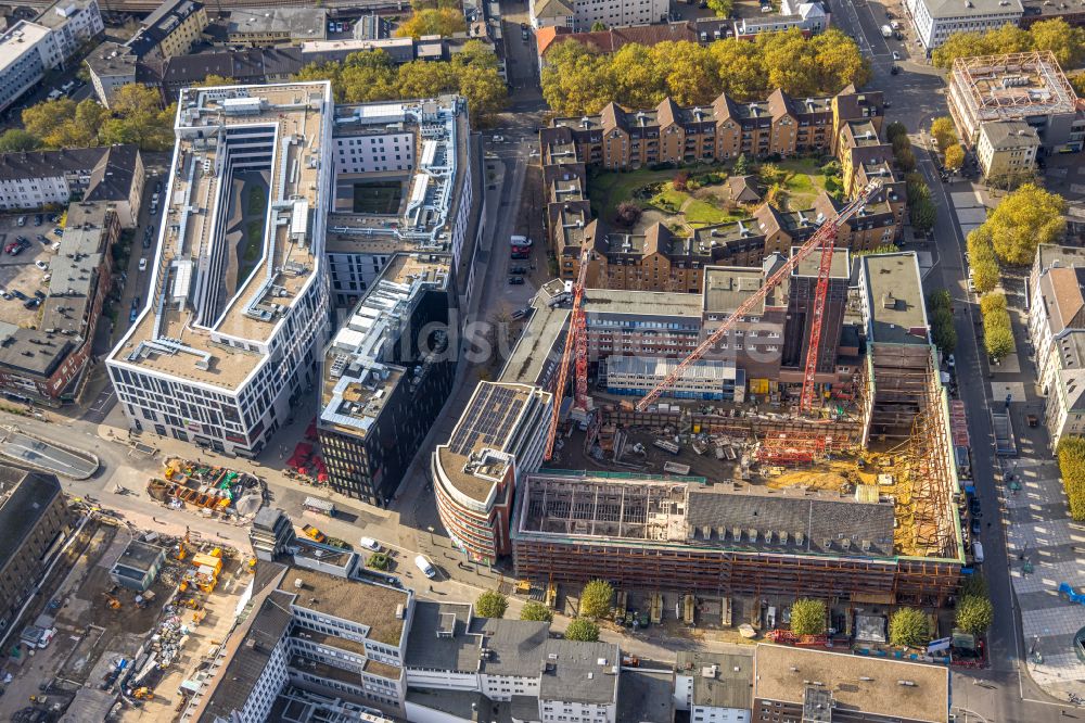 Luftbild Bochum - Umbau eines Büro- und Geschäftshauses Haus des Wissens (HdW) in Bochum im Bundesland Nordrhein-Westfalen, Deutschland