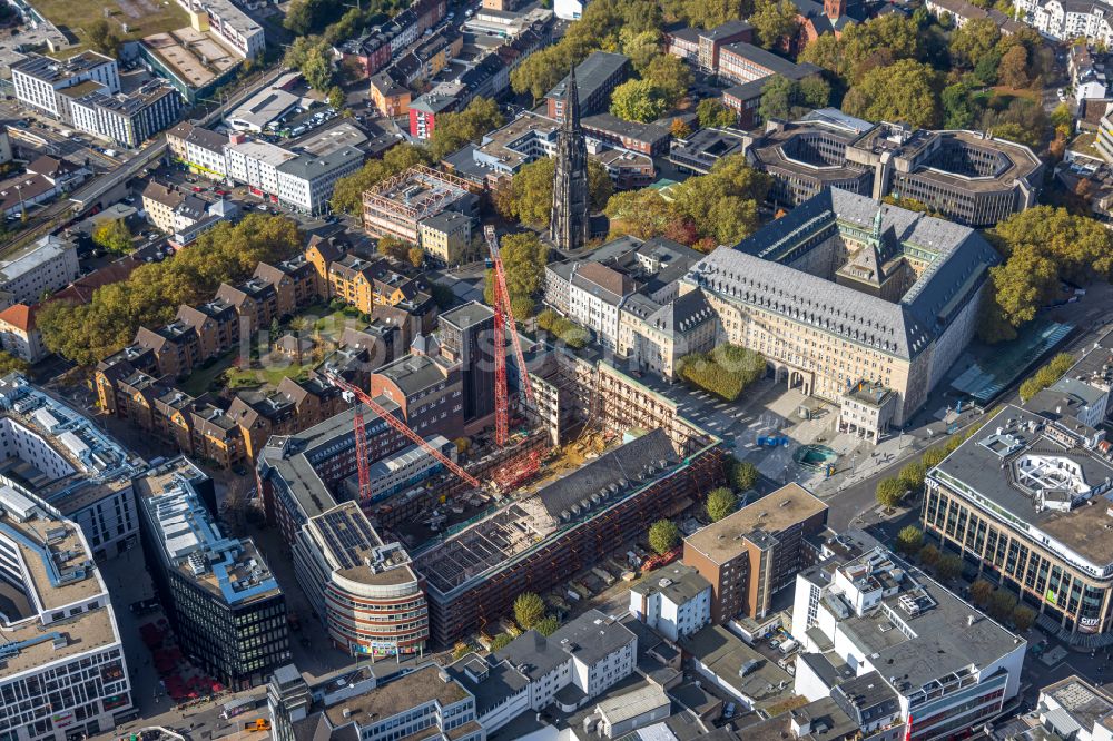 Luftaufnahme Bochum - Umbau eines Büro- und Geschäftshauses Haus des Wissens (HdW) in Bochum im Bundesland Nordrhein-Westfalen, Deutschland