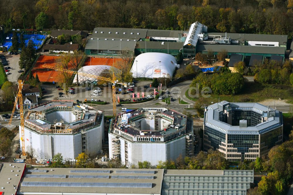 Unterföhring aus der Vogelperspektive: Umbau eines Büro- und Geschäftshauses Oktavian- Türme in Unterföhring im Bundesland Bayern, Deutschland