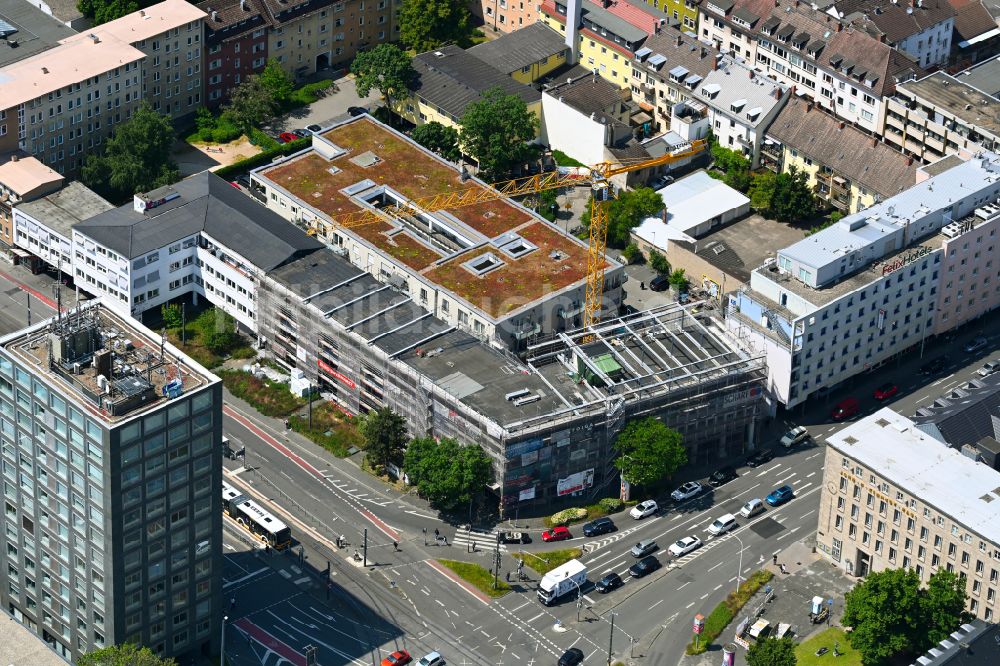 Luftaufnahme Darmstadt - Umbau eines Büro- und Geschäftshauses Rheinstraße - Kasinostraße - Kennedyplatz in Darmstadt im Bundesland Hessen, Deutschland