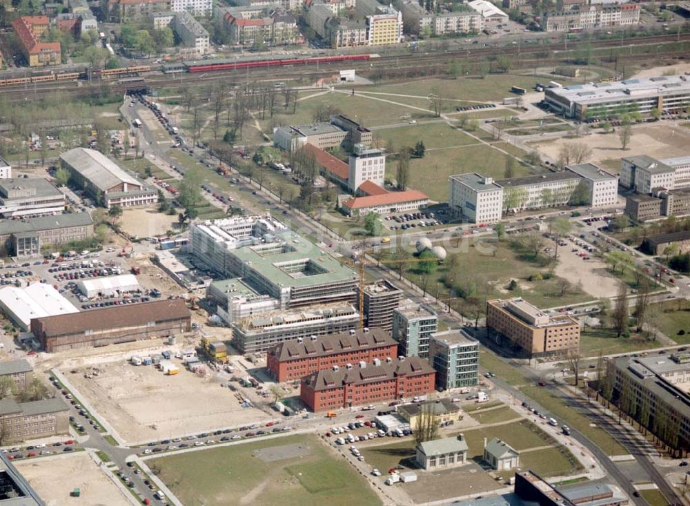 Luftaufnahme Berlin - Adlershof - Umbau einer ehem