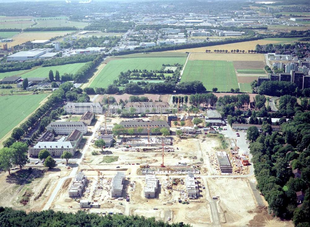 Luftaufnahme Köln - Junkersdorf - Umbau der ehem. belgischen Garnision Köln - Junkersdorf zum Stadtwaldviertel Junkersdorf.