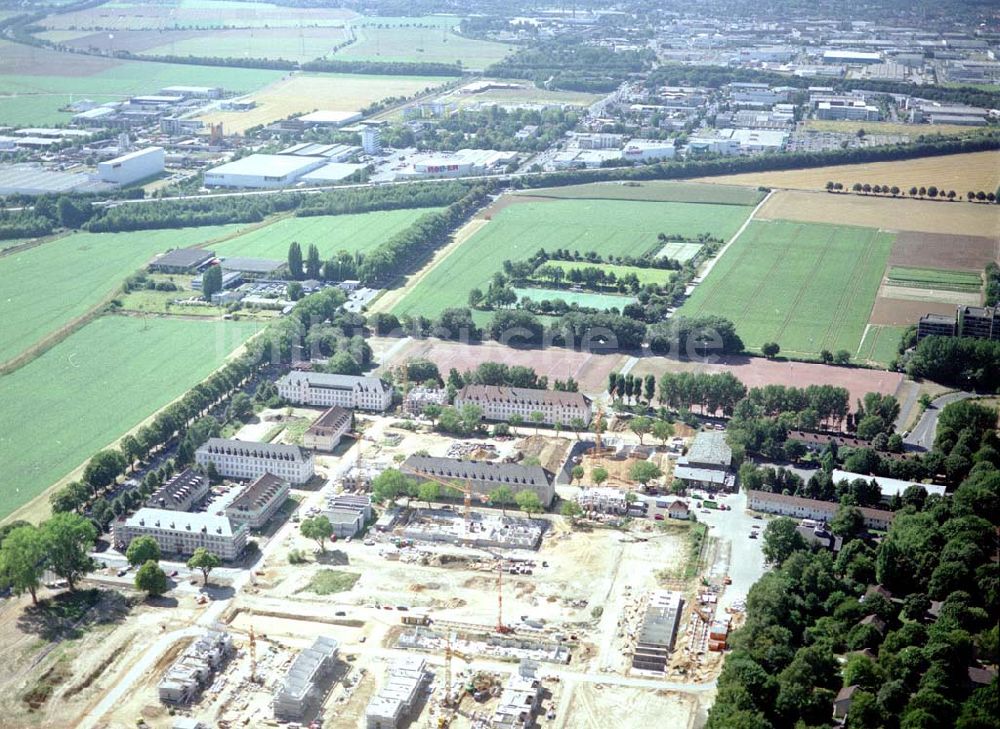 Luftaufnahme Köln - Junkersdorf - Umbau der ehem. belgischen Garnision Köln - Junkersdorf zum Stadtwaldviertel Junkersdorf.