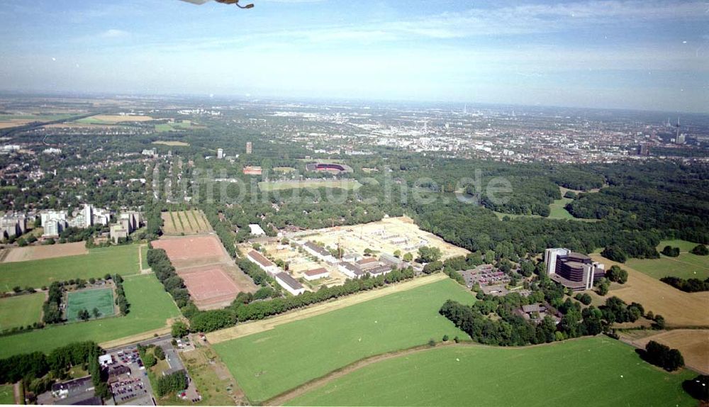 Köln - Junkersdorf von oben - Umbau der ehem. belgischen Garnision Köln - Junkersdorf zum Stadtwaldviertel Junkersdorf.