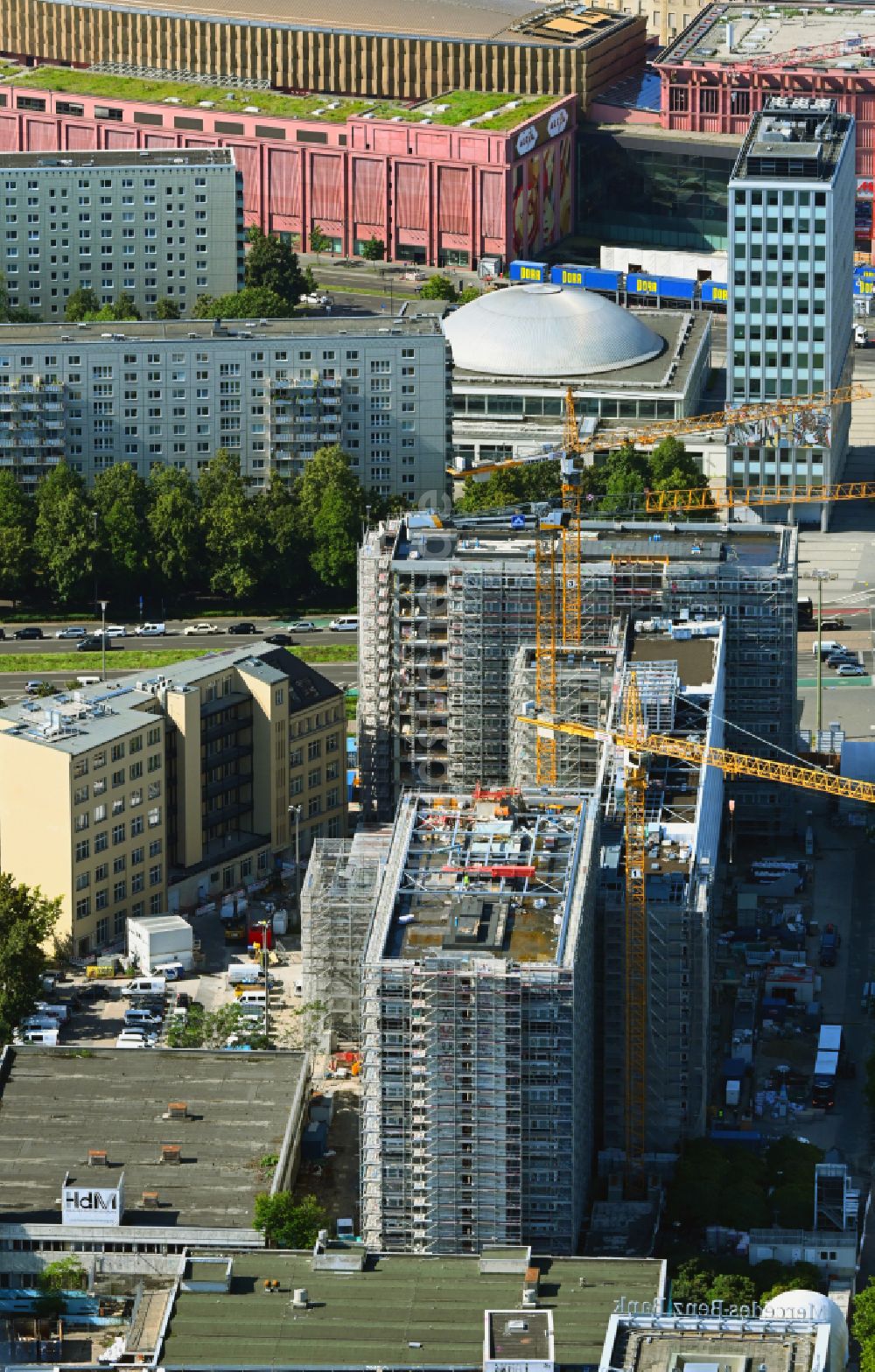 Berlin von oben - Umbau des ehemaligen Bürogebäudes Haus der Statistik im Ortsteil Mitte in Berlin, Deutschland